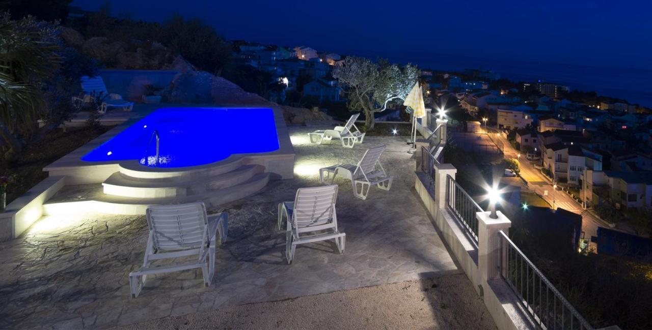 Family Friendly Apartments With A Swimming Pool Baska Voda, Makarska - 12442 Extérieur photo