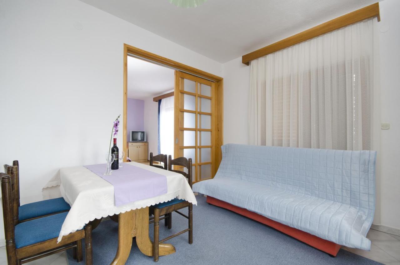 Family Friendly Apartments With A Swimming Pool Baska Voda, Makarska - 12442 Extérieur photo