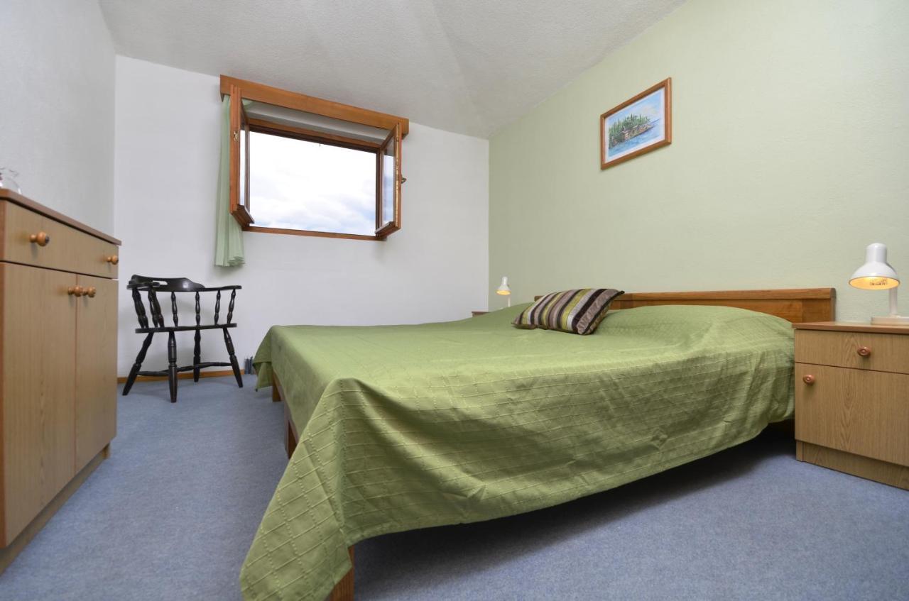 Family Friendly Apartments With A Swimming Pool Baska Voda, Makarska - 12442 Extérieur photo