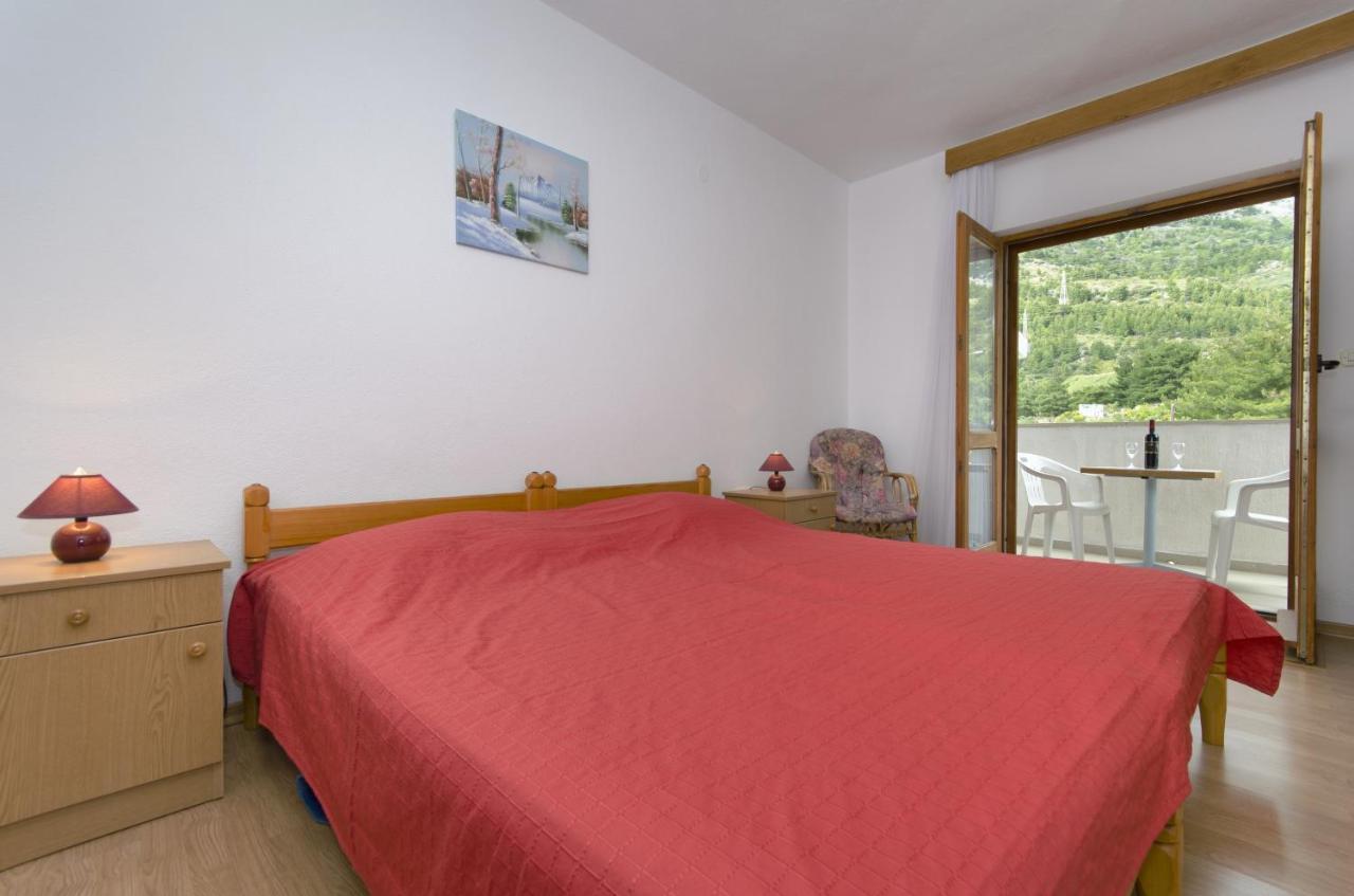 Family Friendly Apartments With A Swimming Pool Baska Voda, Makarska - 12442 Extérieur photo